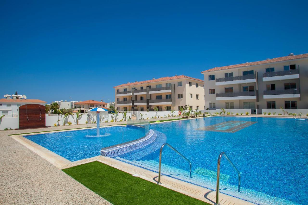 Mythical Sands Resort Protaras Bagian luar foto