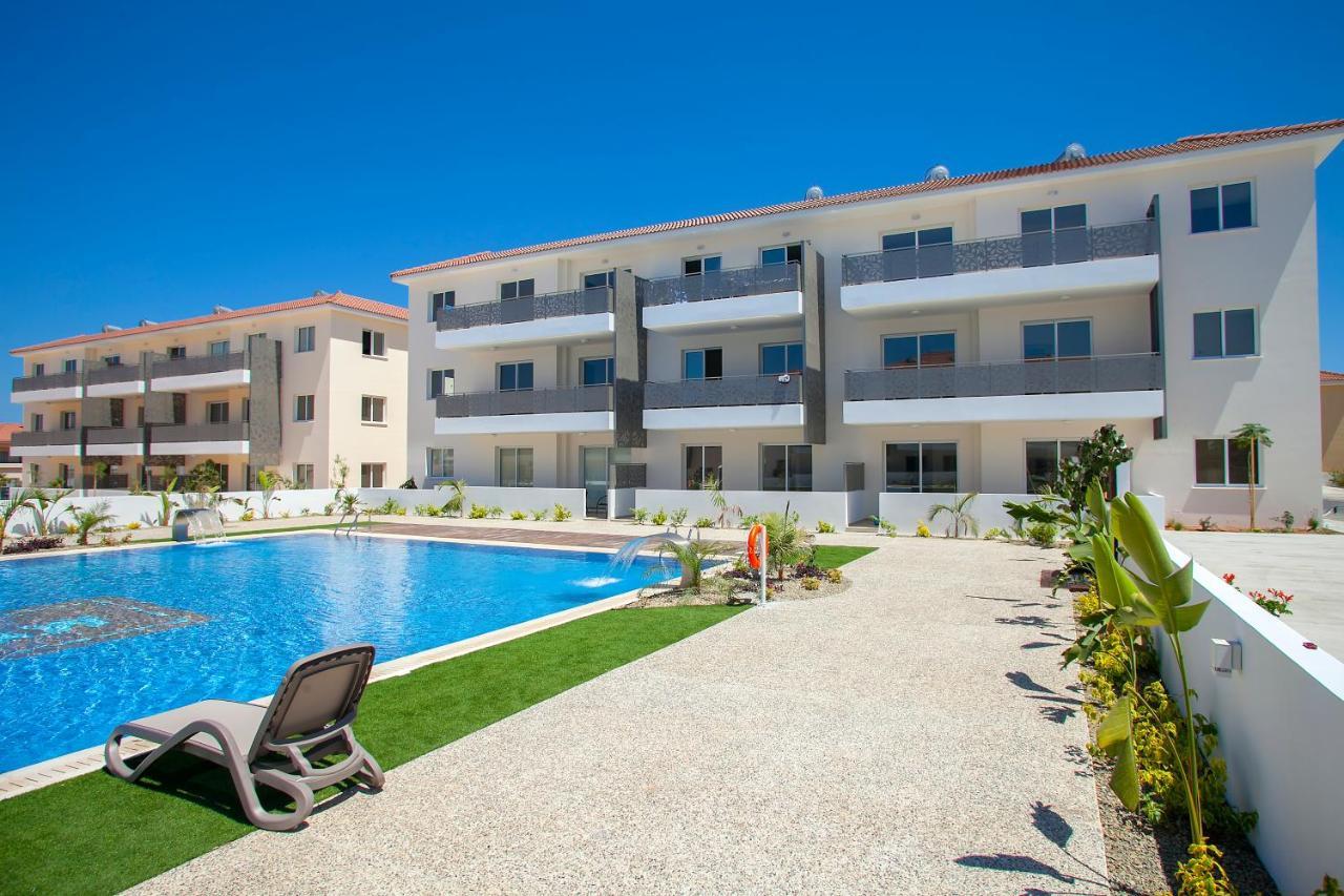 Mythical Sands Resort Protaras Bagian luar foto
