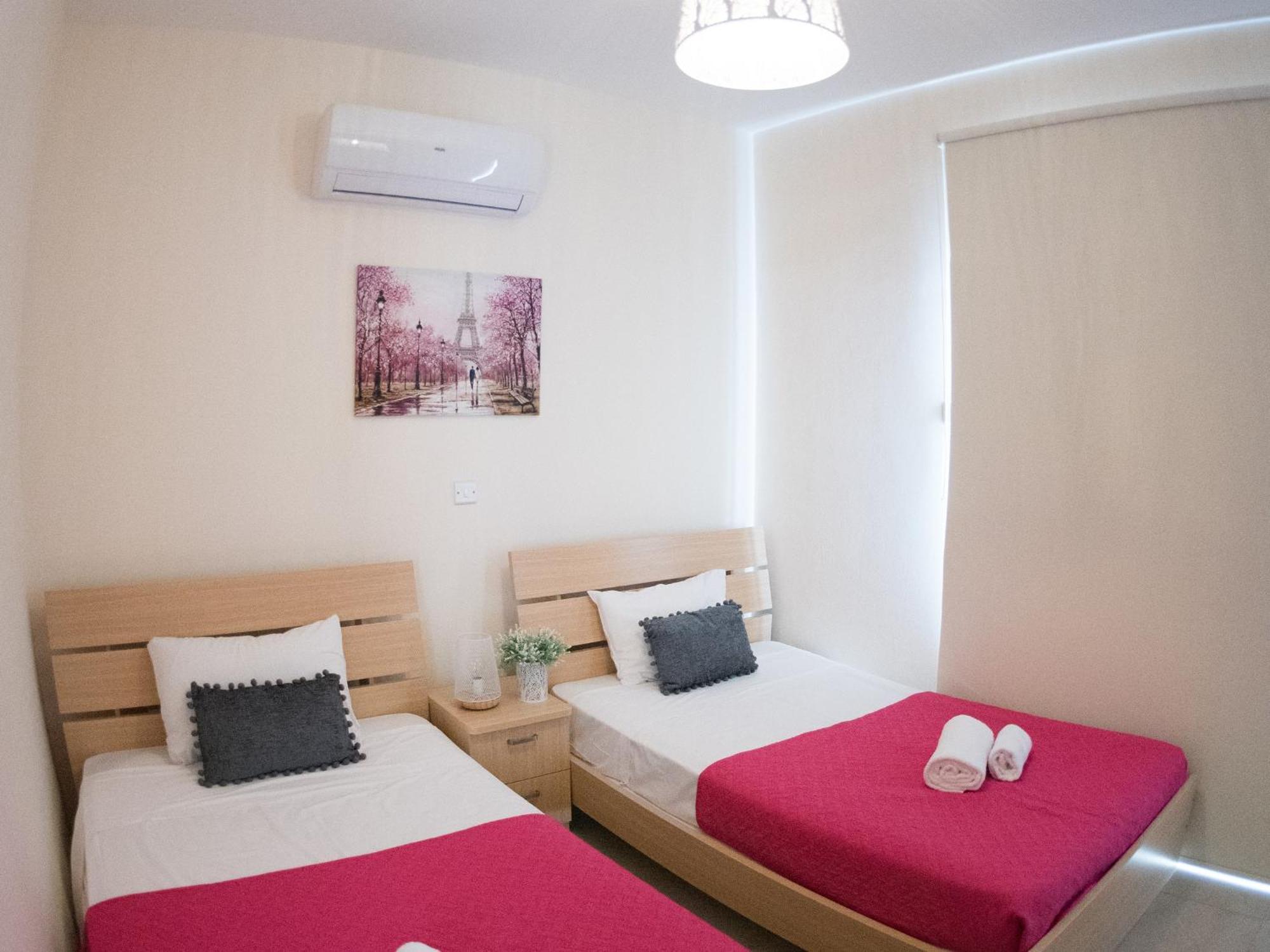 Mythical Sands Resort Protaras Bagian luar foto