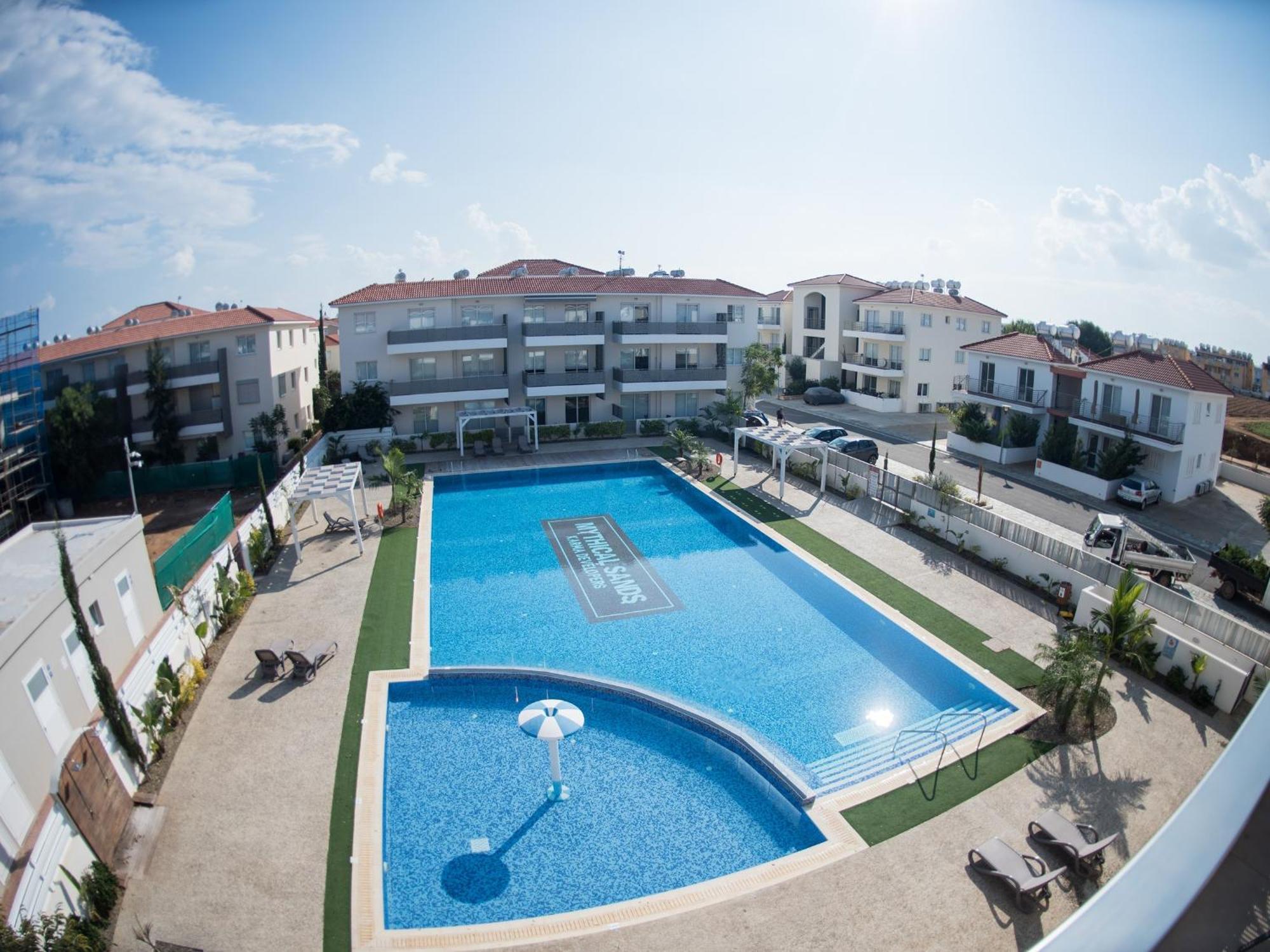 Mythical Sands Resort Protaras Bagian luar foto